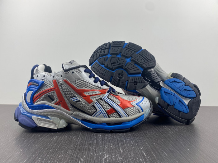BLCG RUNNER SNEAKER 677403 W3RB6 1254