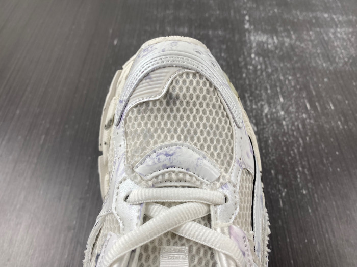 BLCG RUNNER SNEAKER 772774W3RNY 2301