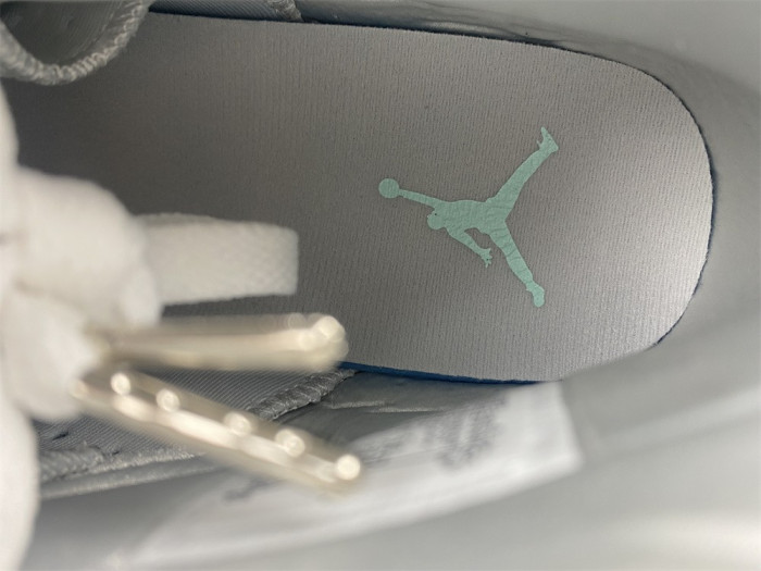 2022 women’s nike air jordan 6 “T*f*ny” dq4914-103