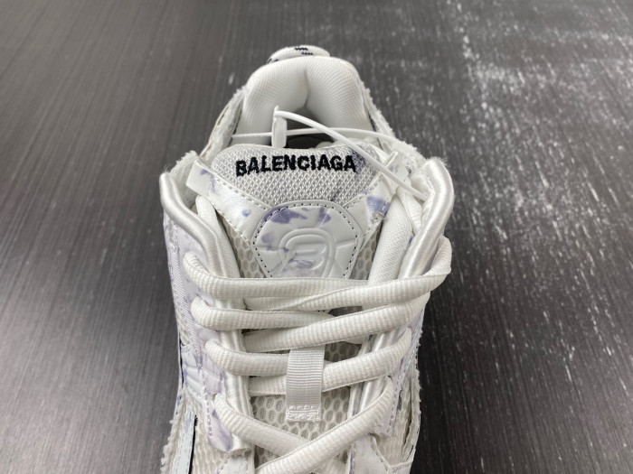 BLCG RUNNER SNEAKER 772774W3RNY 2301
