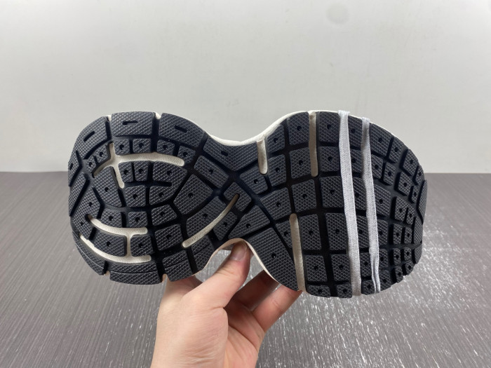BLCG 3XL SNEAKER 742682W2XL1 2032