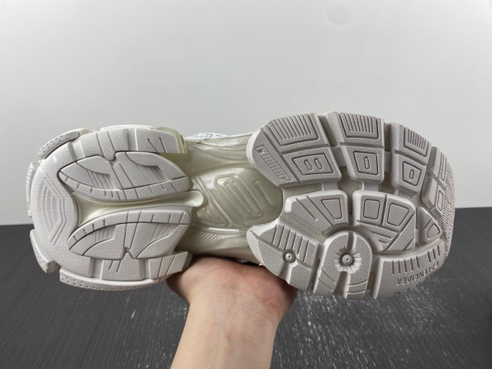 BLCG RUNNER SNEAKER 772774W3RNY 2301