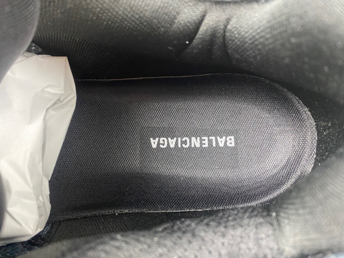 BLCG RUNNER SNEAKER 677403 W3RBR 151547