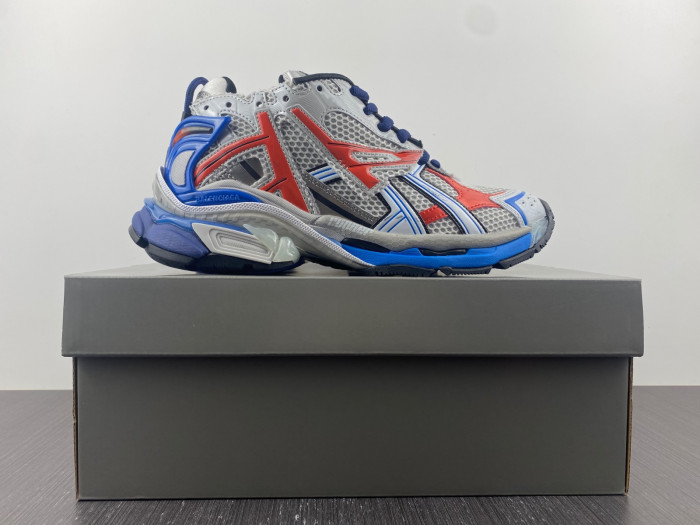 BLCG RUNNER SNEAKER 677403 W3RB6 1254