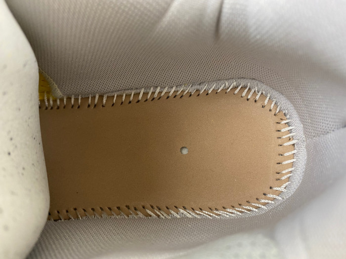 BLCG RUNNER SNEAKER 677402 W2RD3 0510