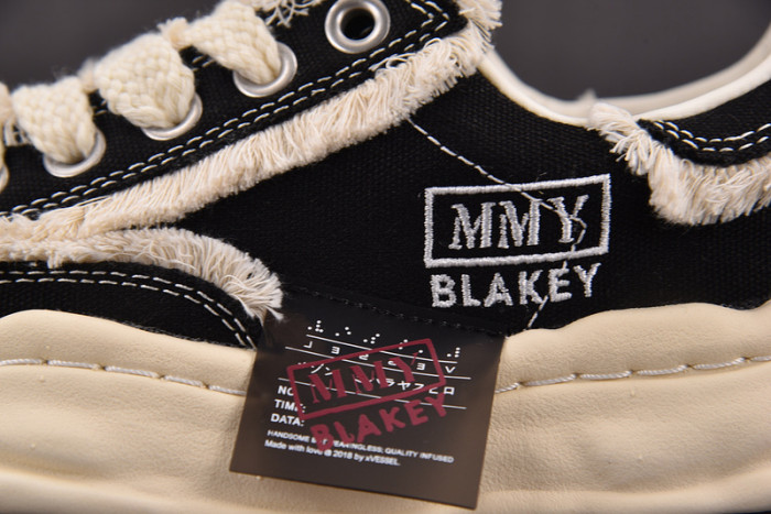 xVESSEL x MAISON MIHARA YASUHIRO SNEAKER