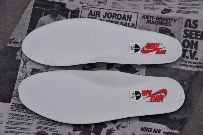 AIR JORDAN 1 HIGH OG “CHICAGO REIMAGINED” DZ5485-612