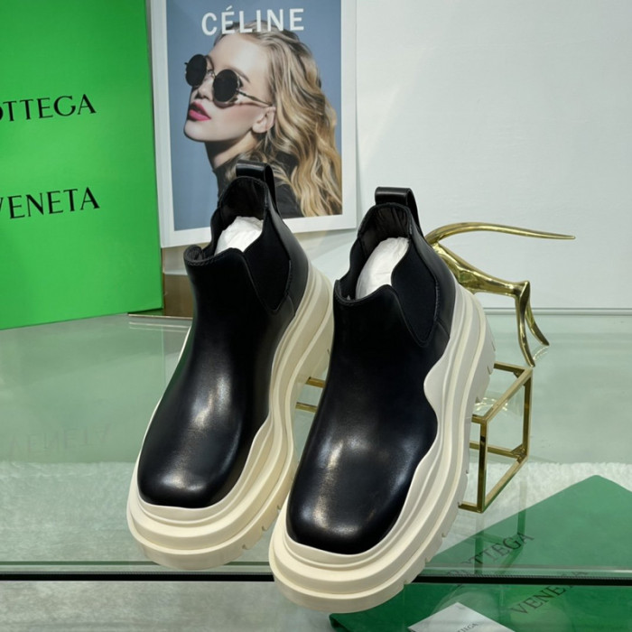 bo*te*ga Ve*ne*ta boots