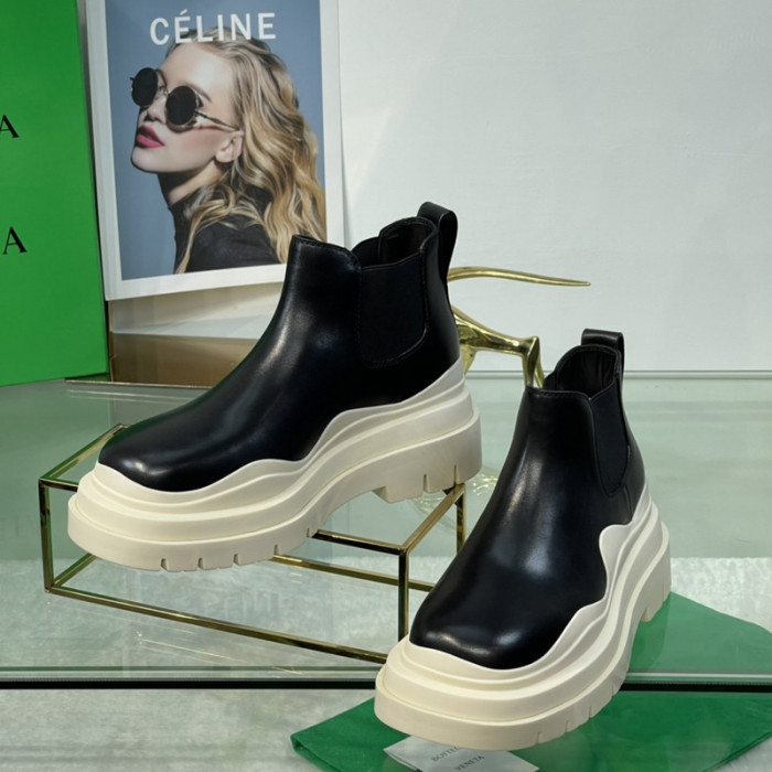 bo*te*ga Ve*ne*ta boots