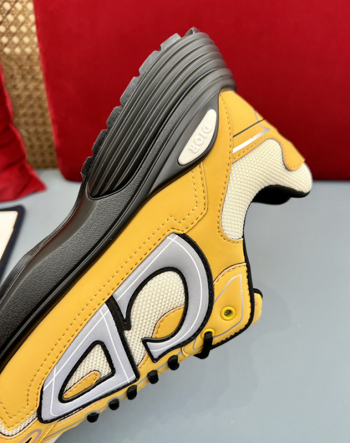 D10R B30 SNEAKER