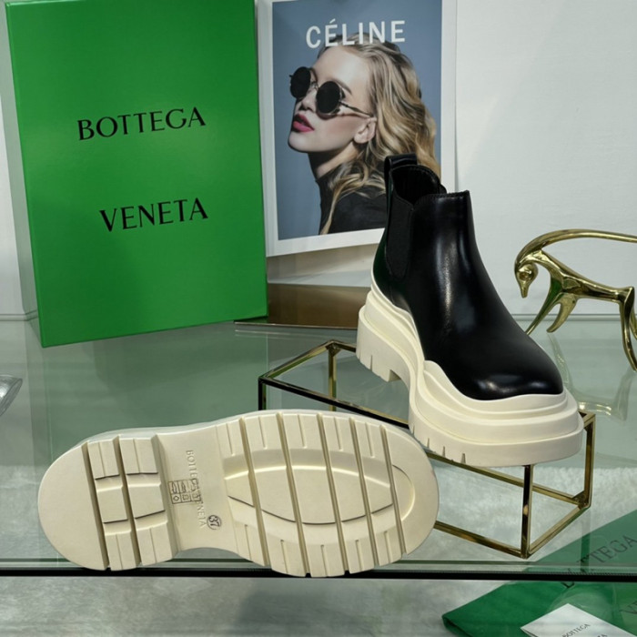 bo*te*ga Ve*ne*ta boots