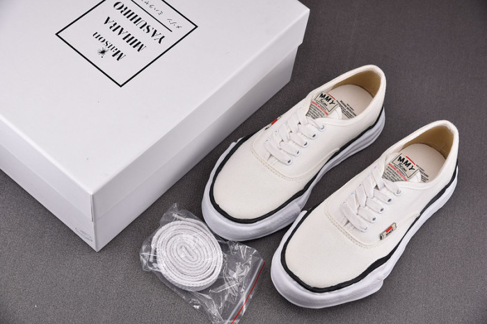 MAISON MIHARA YASUHIRO SNEAKER